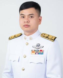 นายธนพล พลหาญ